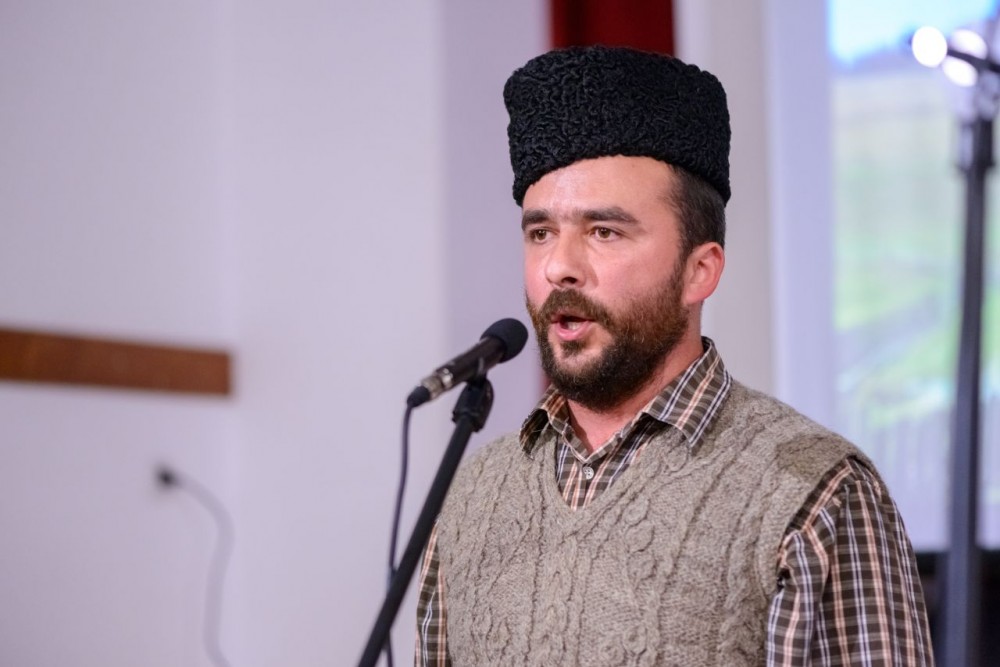 Ahol otthont teremthettek maguknak az otthontalan világban Csángótelep könyvbemutató